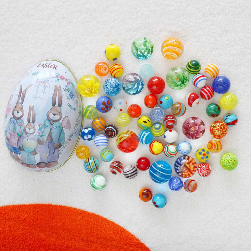 Traditional Classic Retro Glass Marbles In a Tin 61pcs Game Assorted Colour