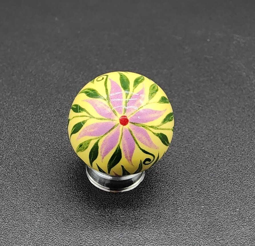 Nadine MacDonald Hand Painted Pottery Clay Marble Floral Leaves .99″ Signed