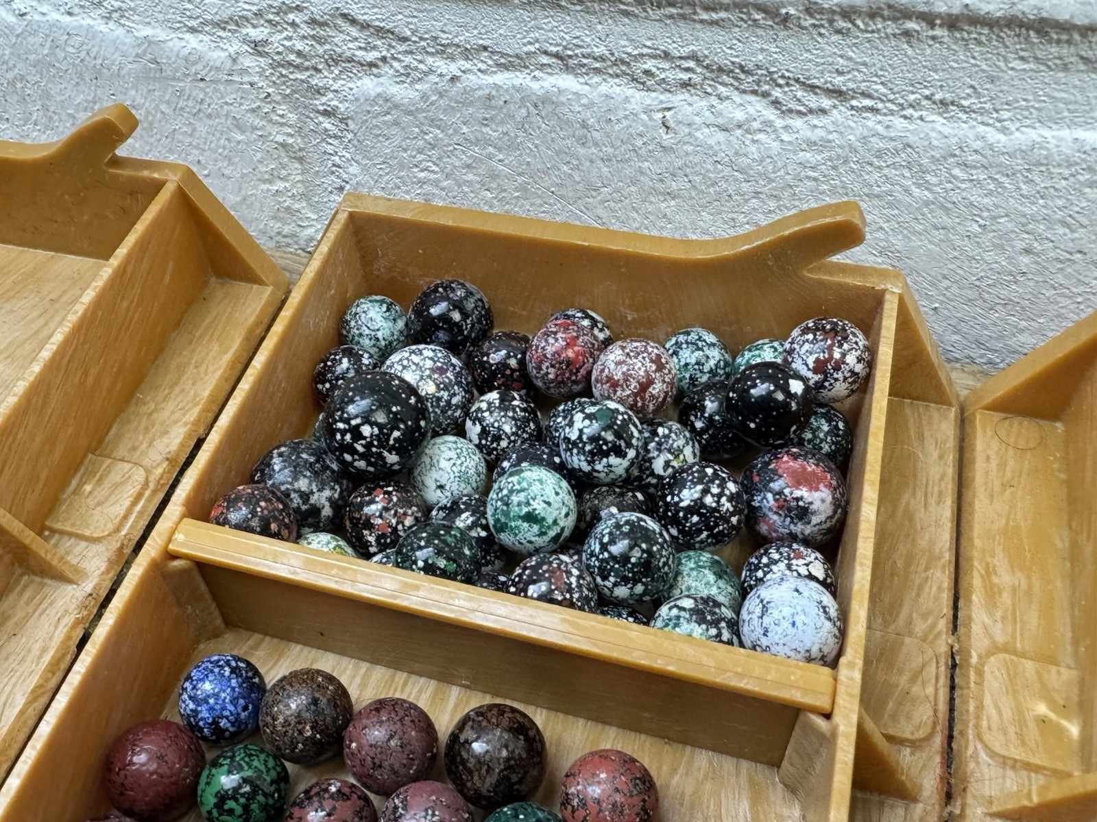 25 Handpicked Speckled Confetti Sparkles Blizzard type marbles – Vacor a.o.