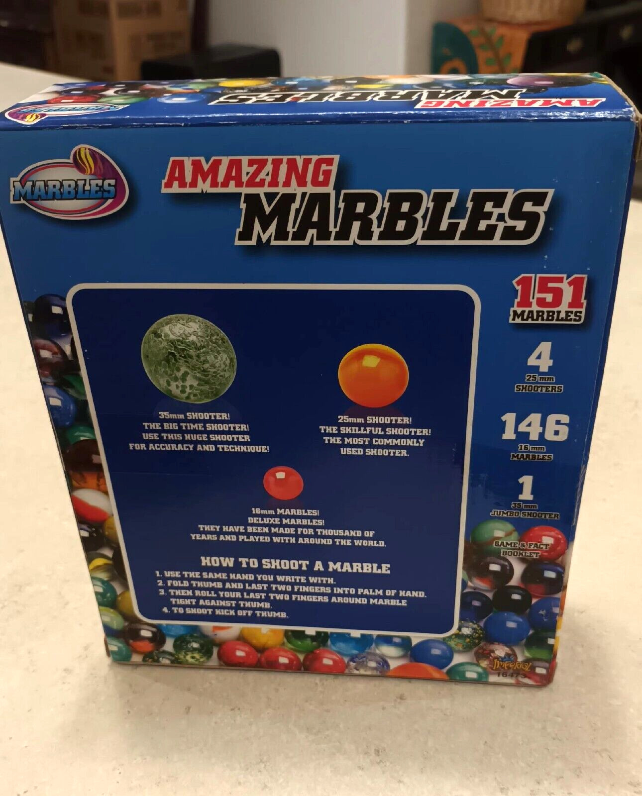 151 Amazing Marbles Deluxe Set For Collectors And Game Players. New in box.