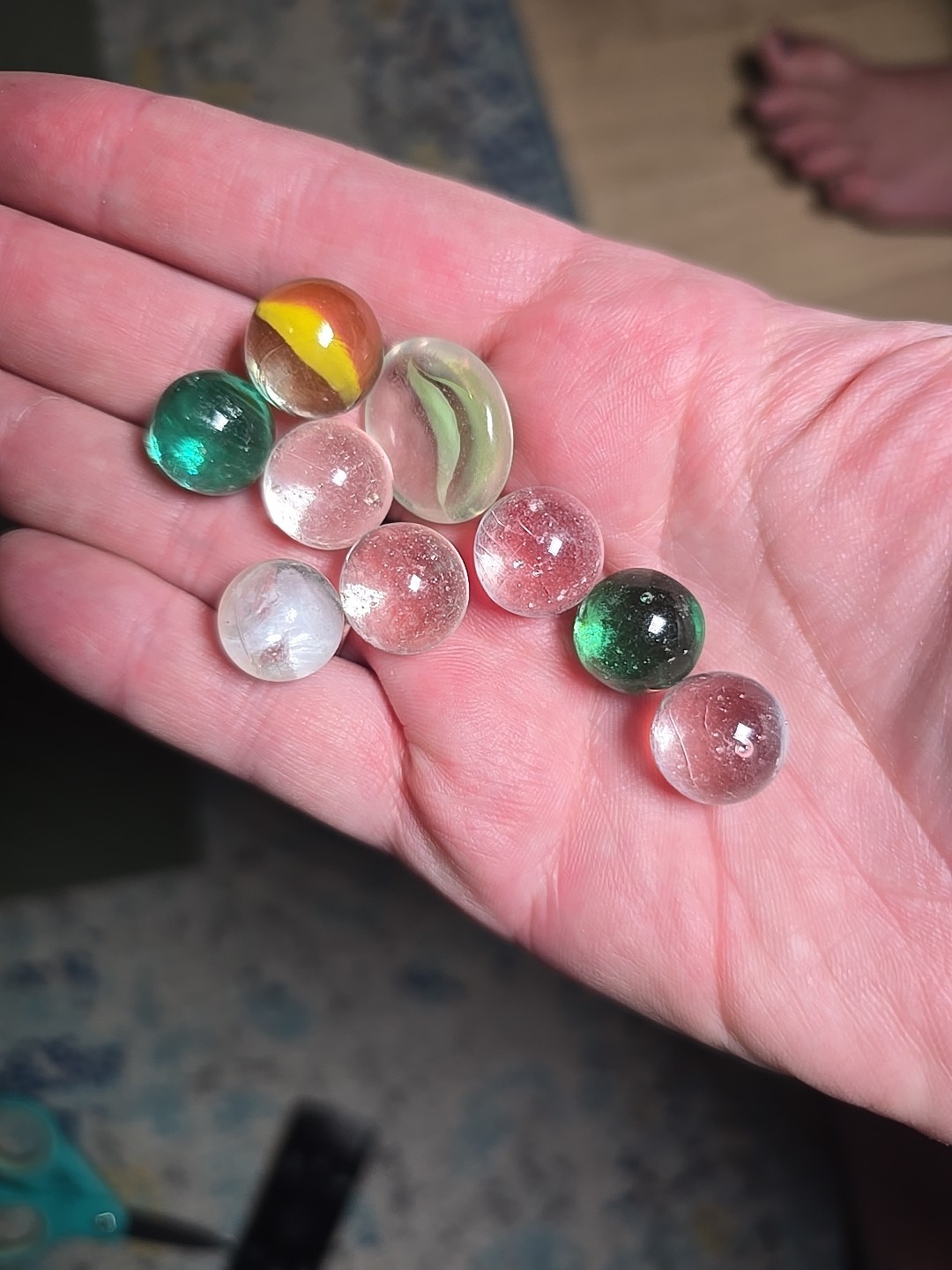 Vintage 2lb 14oz Bag Of Marbles And Flat Glass Stones Large And Small
