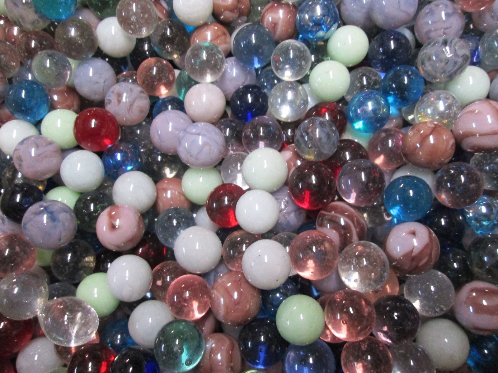 Wholesale Glass Marbles by the Pound! ONLY $4.99 per lb 9/16″-15mm diam – BULK