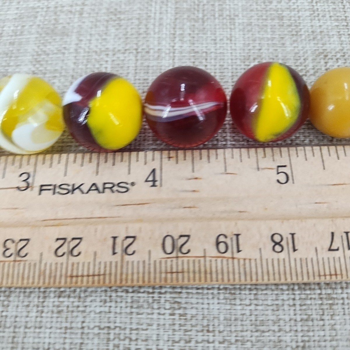 Lot Of 10 Marbles UV Glow Orange Red Yellow White Swirl Cadmium Selenium Uranium