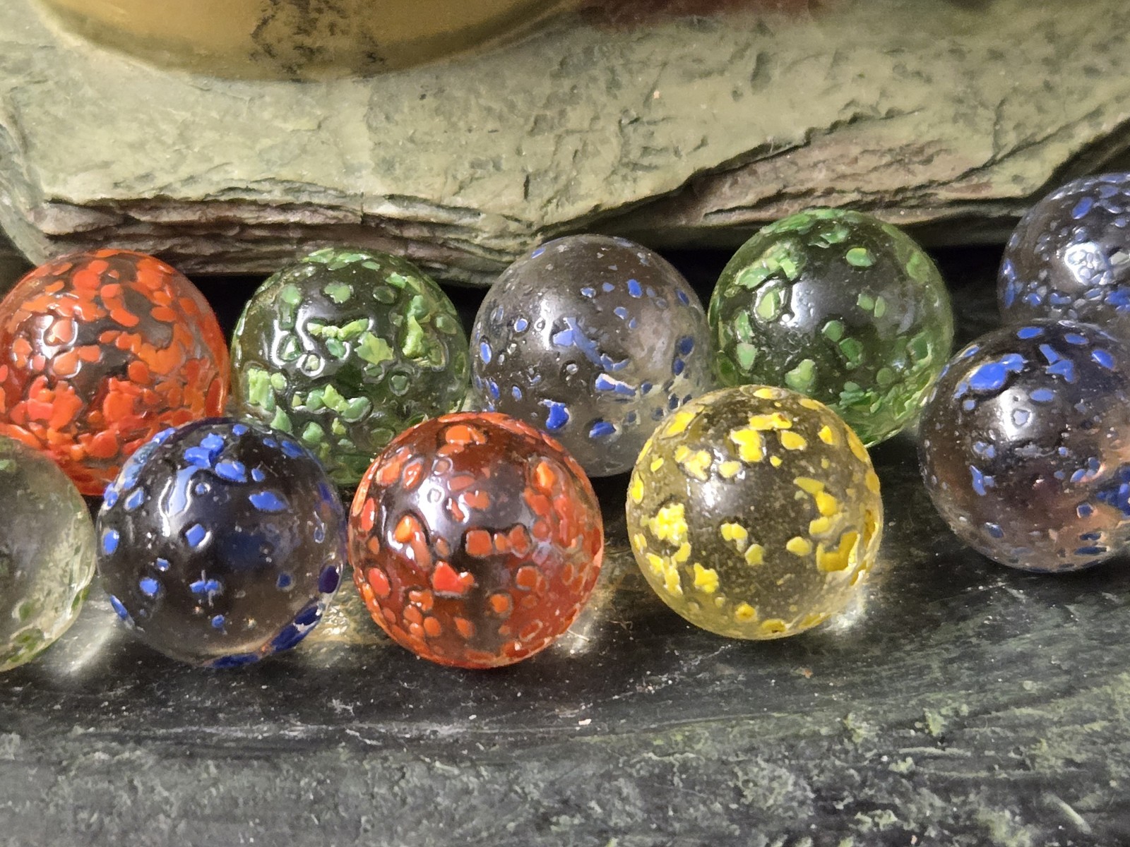 VTG MARBLES Lot Of 12 Glass. Confetti Speckled Translucent multicolored