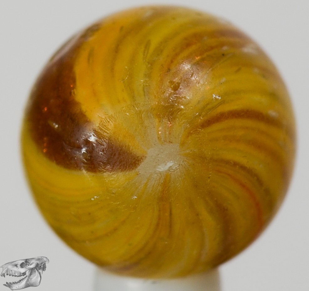 Handmade Yellow Onionskin Lutz Marble 11/16 in, Good+, Buffed, Germany, S1301