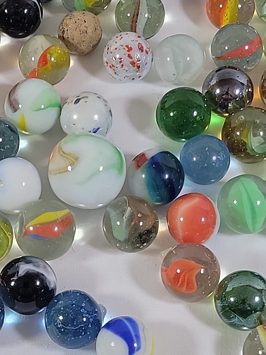 Glass Marble Mixed Lot Clear Opaque Various Sizes Solid Swirl 225+ pc 2 lb 12 oz