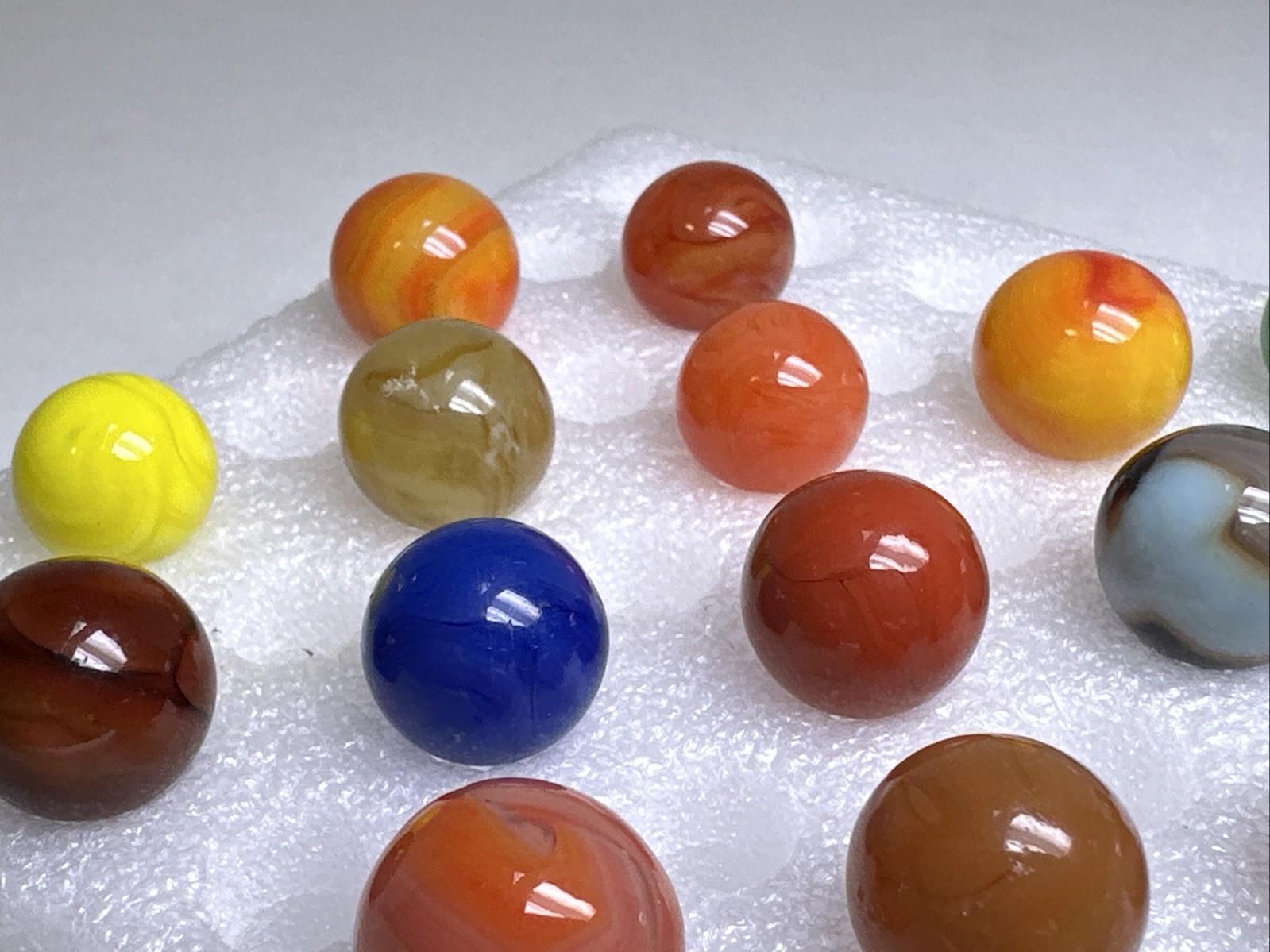 291 Lot Of 27 Jabo Swirl Marbles!