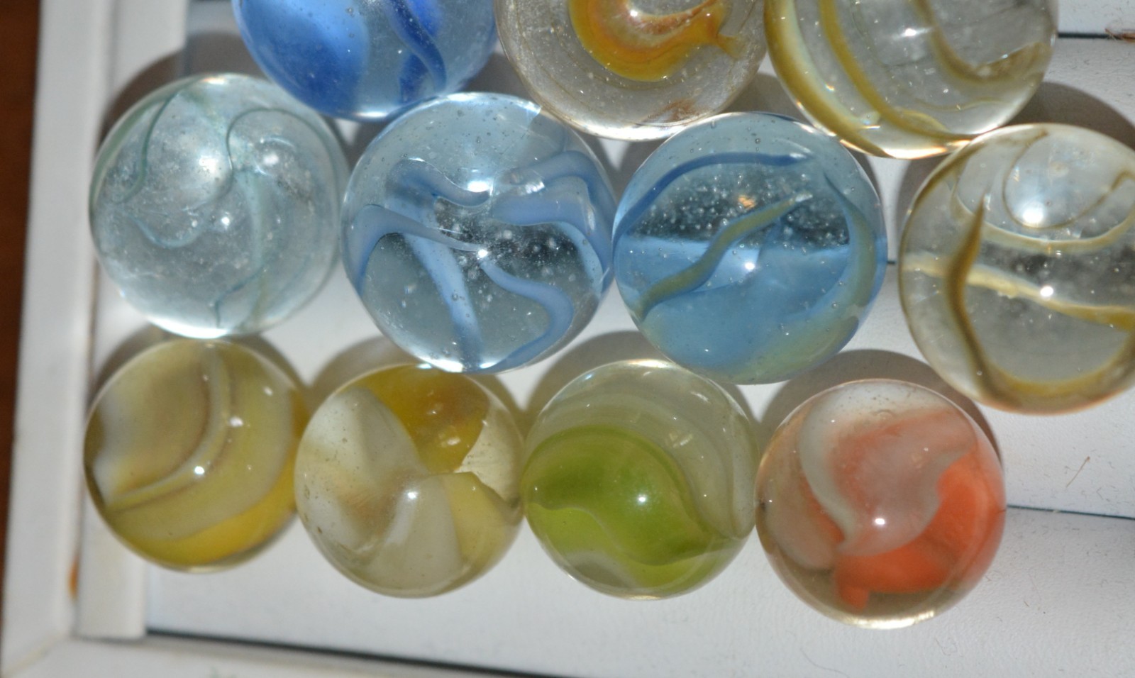 VTG Swirl CAT’S EYE Marbles 1960/70s (25) 3/4″ * 7/8″ * 1″ RIBBON Hand Blown