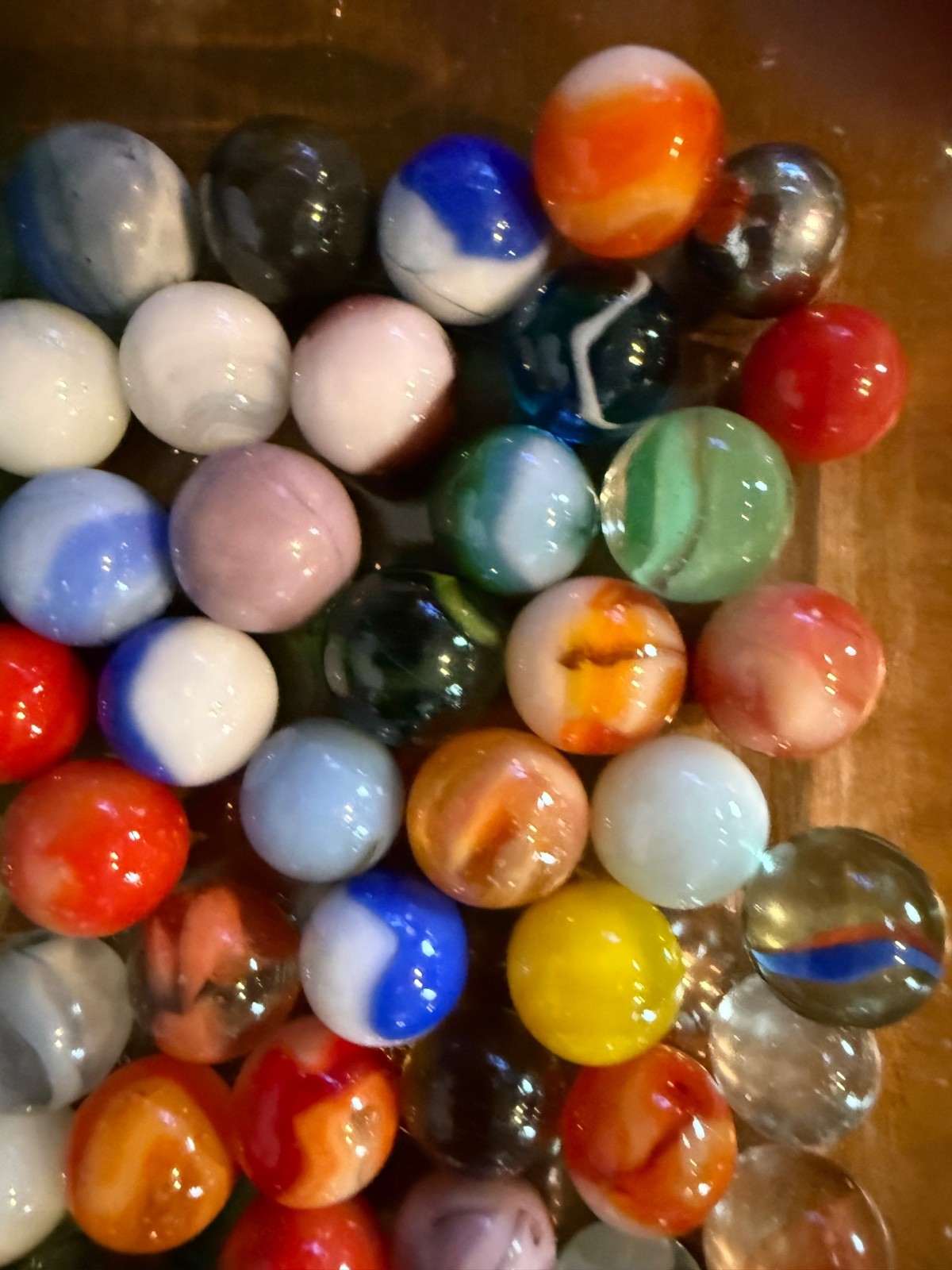 Vintage Marbles (Slags, Swirls, Cats Eyes, Bennies, Etc).Each lot varies Lot#121