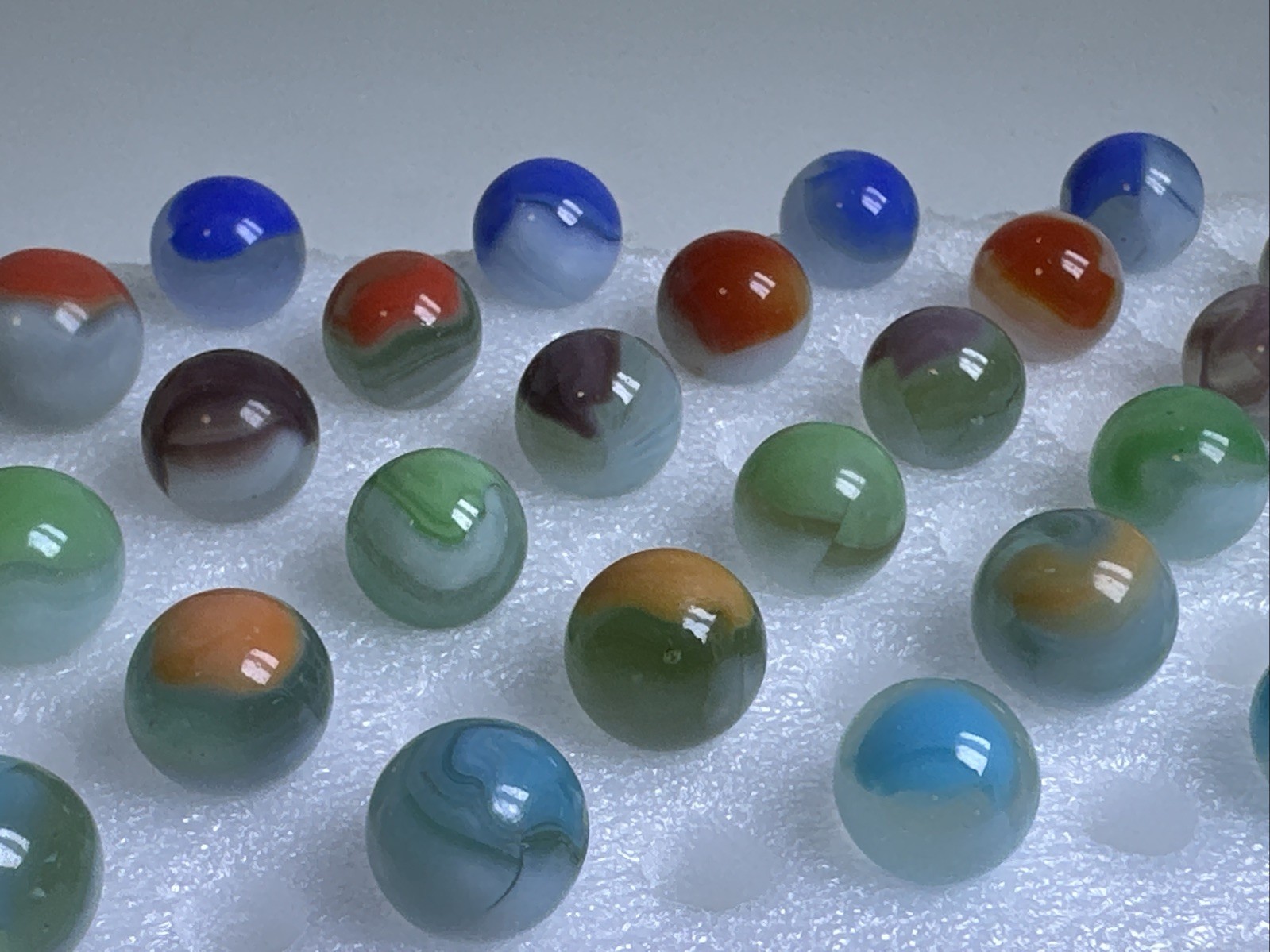 393 Lot Of 30 Vitro Agate Conqueror Vintage Marbles!