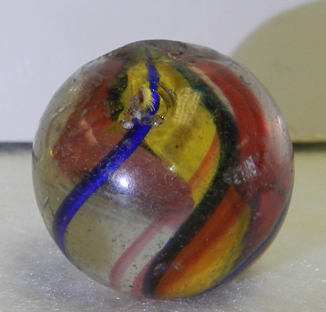 #20442m .96 Inches Vintage German Handmade Single Ribbon Swirl Shooter Marble