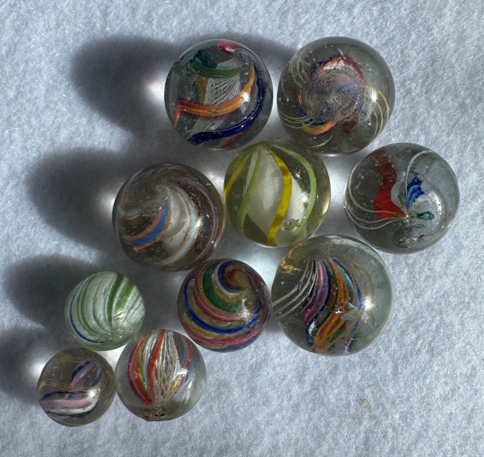 Superb Group Of 10 Marbles 12mm (15/32”) to 18.5mm (23/32”)