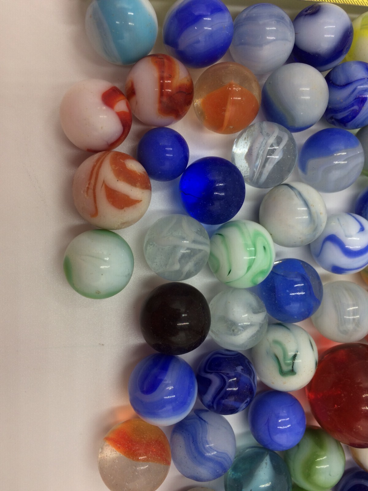 VTG Lot of 75 Unique Marbles,Shooter,Swirl Milk Glass Cats Eye,Estate Find! J