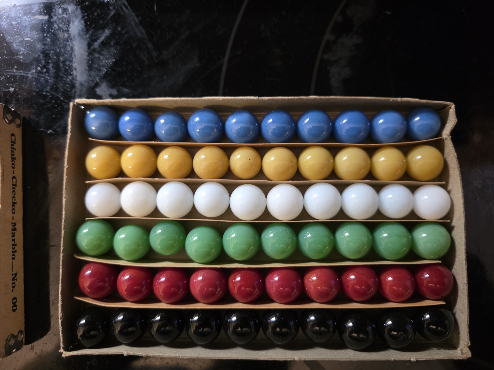 Vintage Berry Pink Chinko-Checko-Marblo Boxed Set – 60 Solid Color Glass Marbles