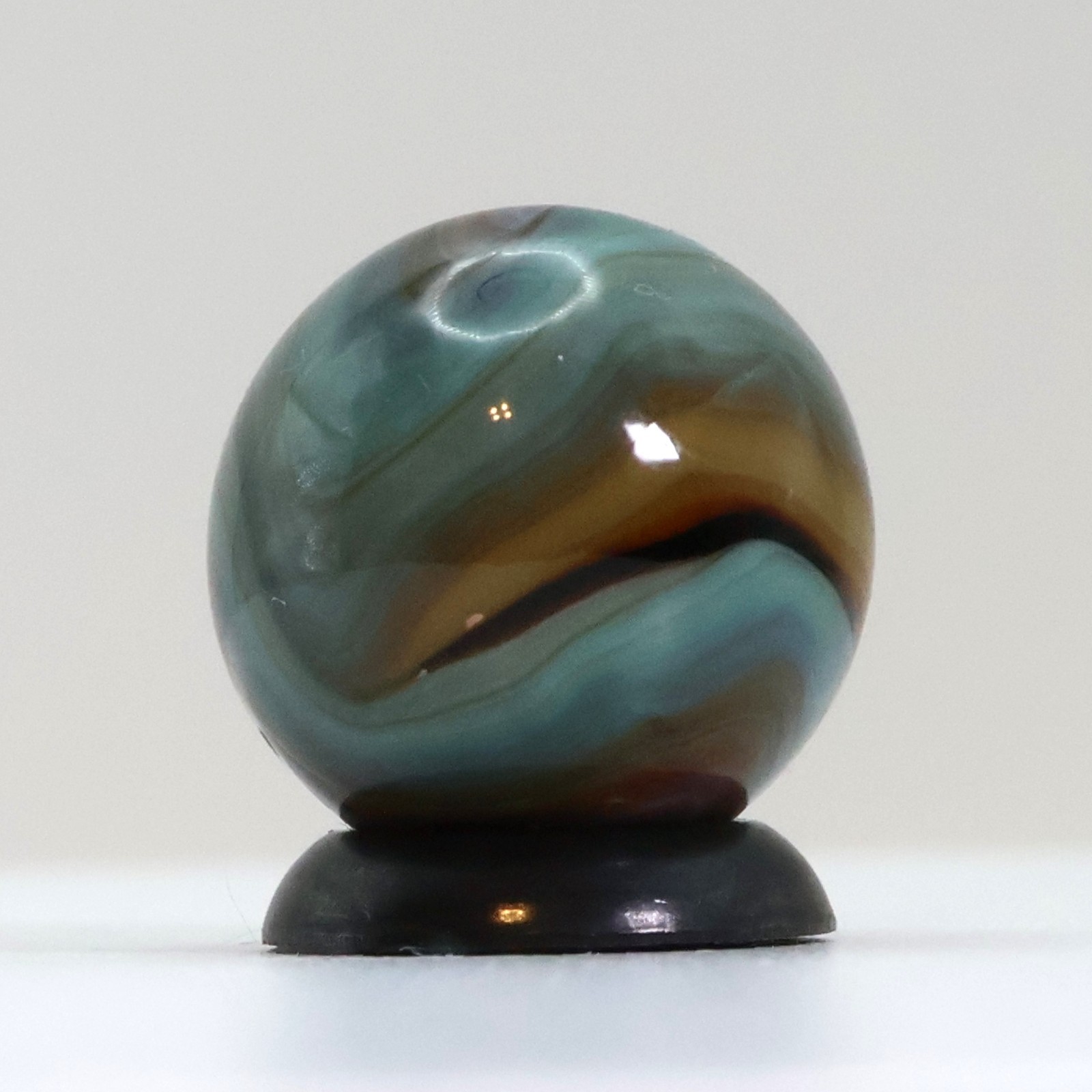 5/8″ Colorful Swirl Marble Translucent Base M-