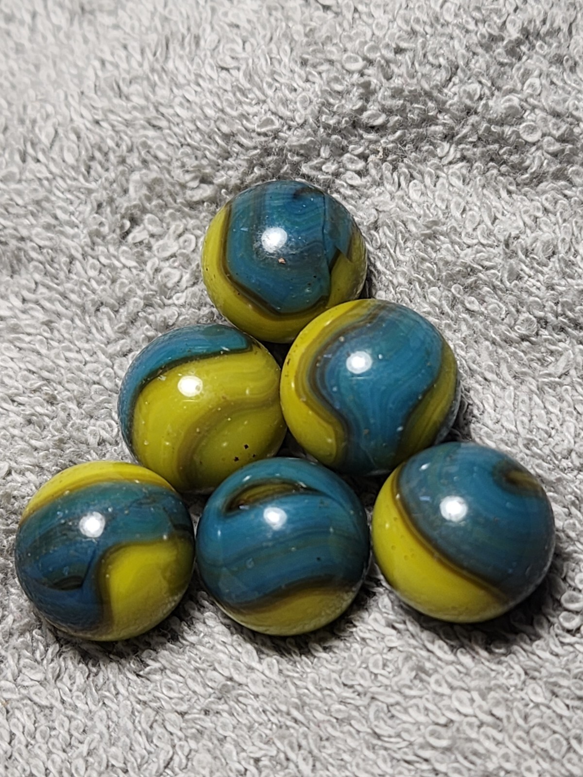 6 HTF 5/8″ HAND SELECTED JABO CLASSIC MARBLES $6.99 LOT V501