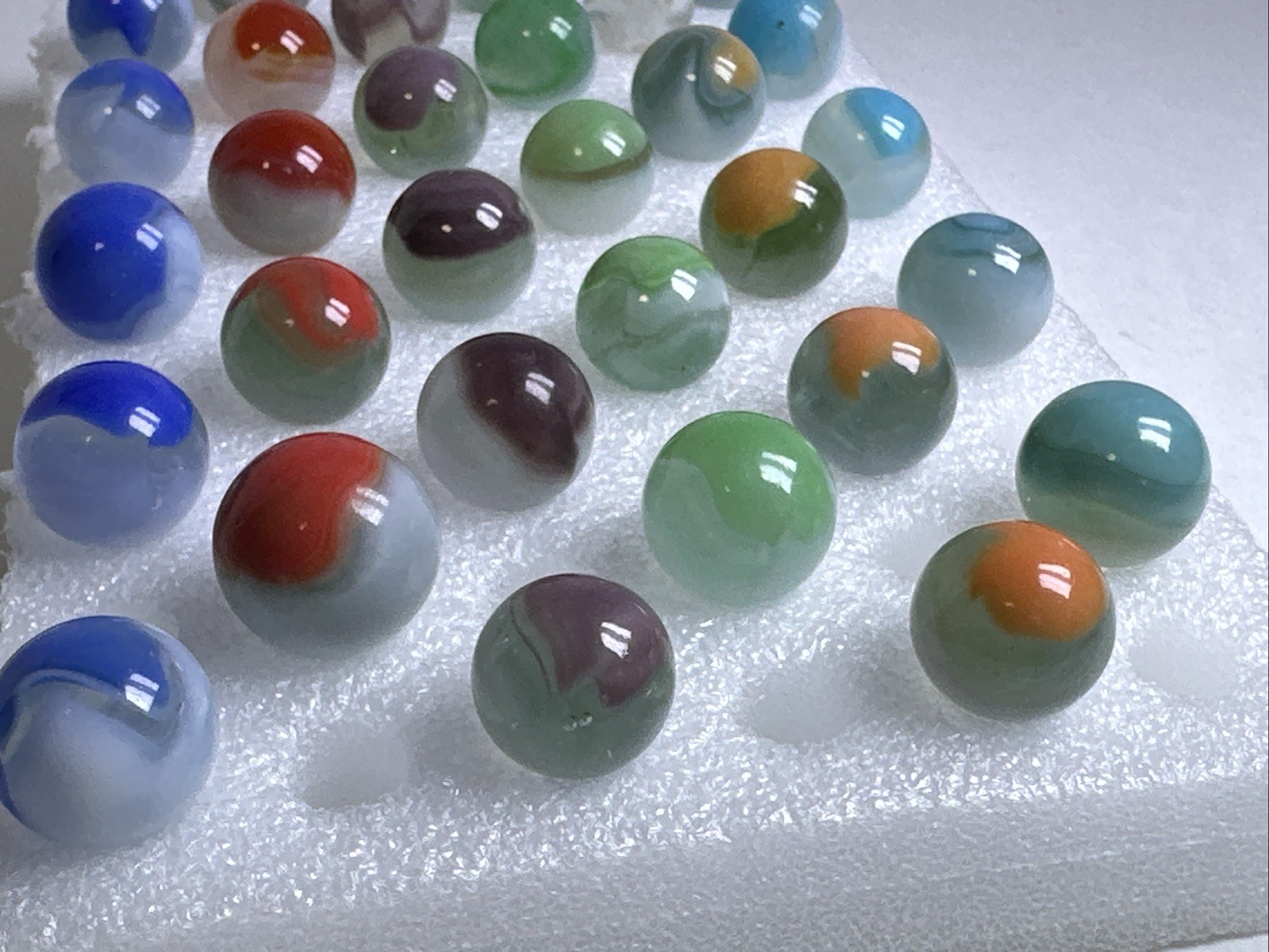 393 Lot Of 30 Vitro Agate Conqueror Vintage Marbles!