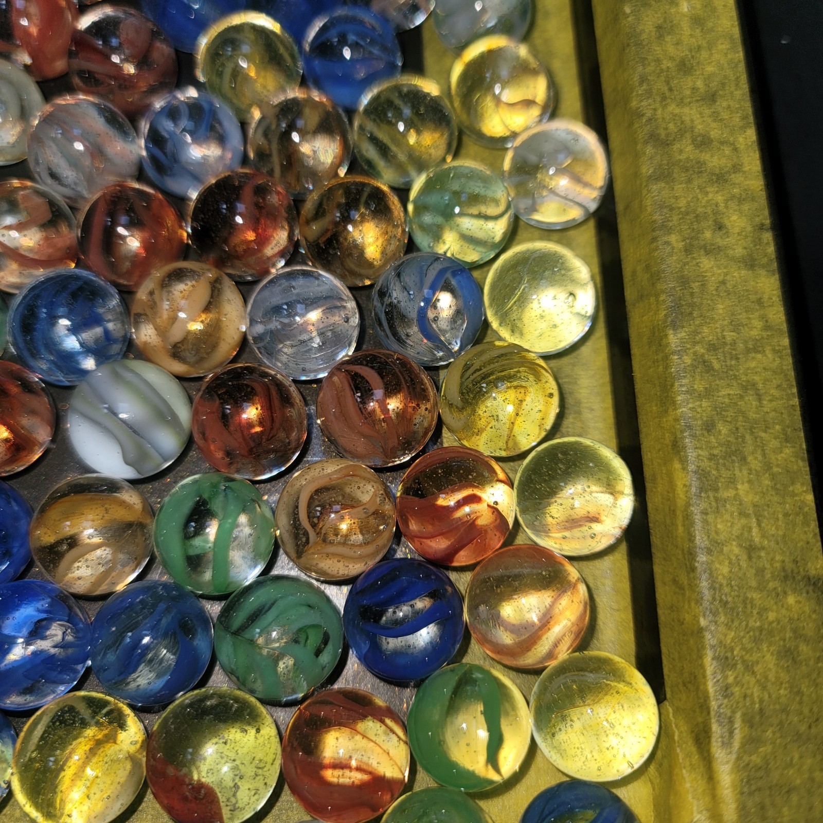 Vintage Marbles Lot Of 146pcs. Vitro Horseshoe Cat Eye Collection. 15mm-22mm