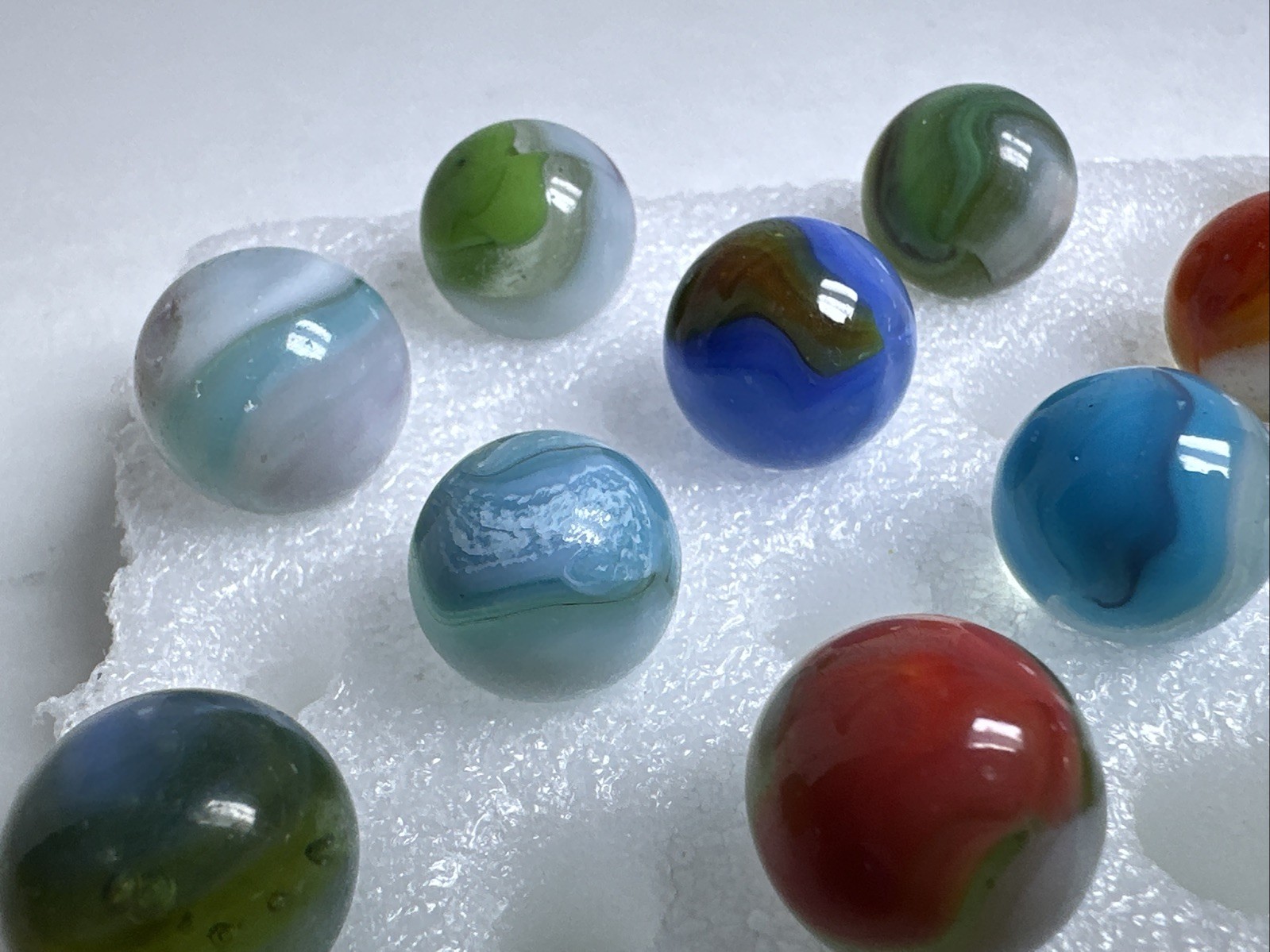 394 Lot Of 30 Vitro Agate Conqueror Vintage Marbles! Rarer Colors/ Chalkie