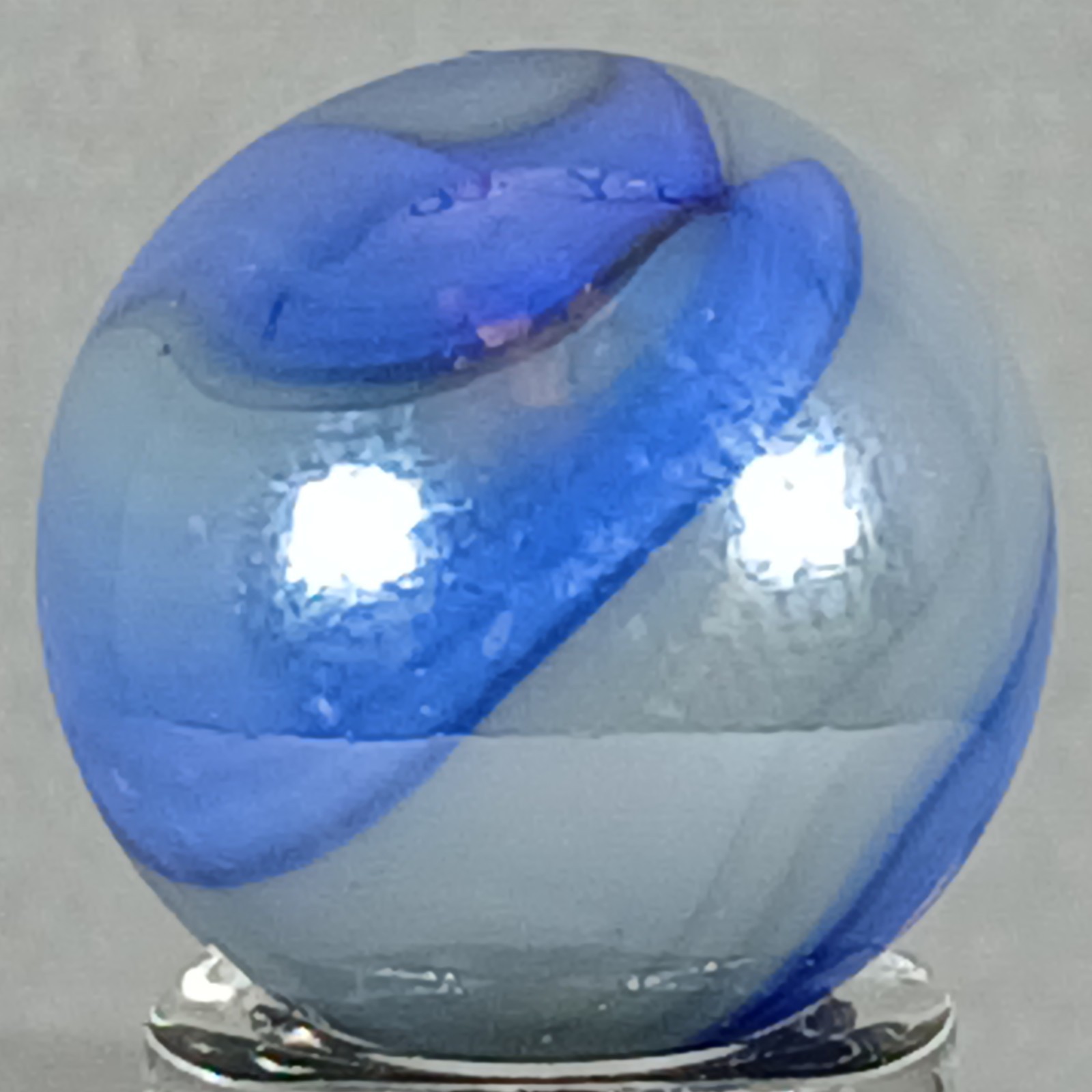 Vacor Alien Marble .61 Inches Near-Mint Condition Combined Shipping