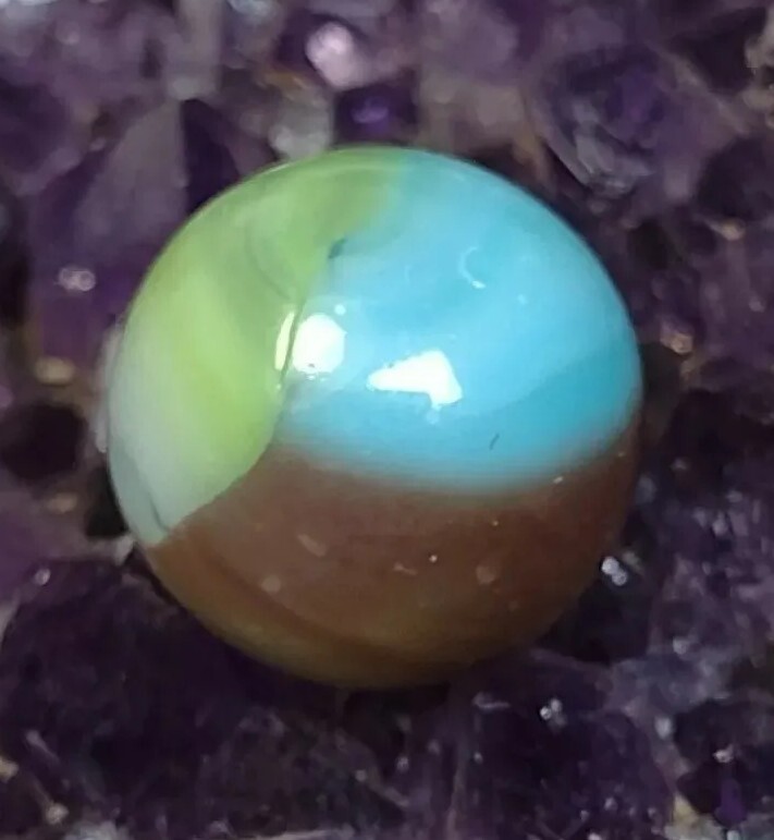 Cute 🐦Robin Blue , Purple & Green – Tiger Eye Vitro Glass Vintage Marbles .63″