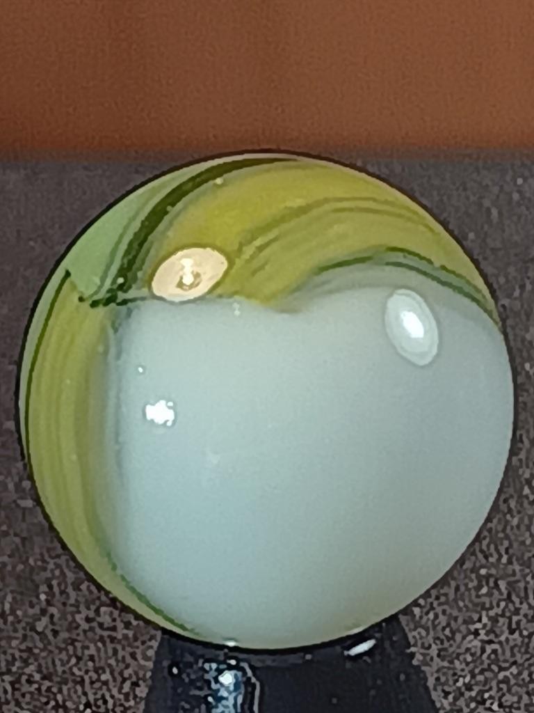 9/16″ Vitro Jade Green Yellowed Lime Moss Ice White on Clear Serious Marble B157