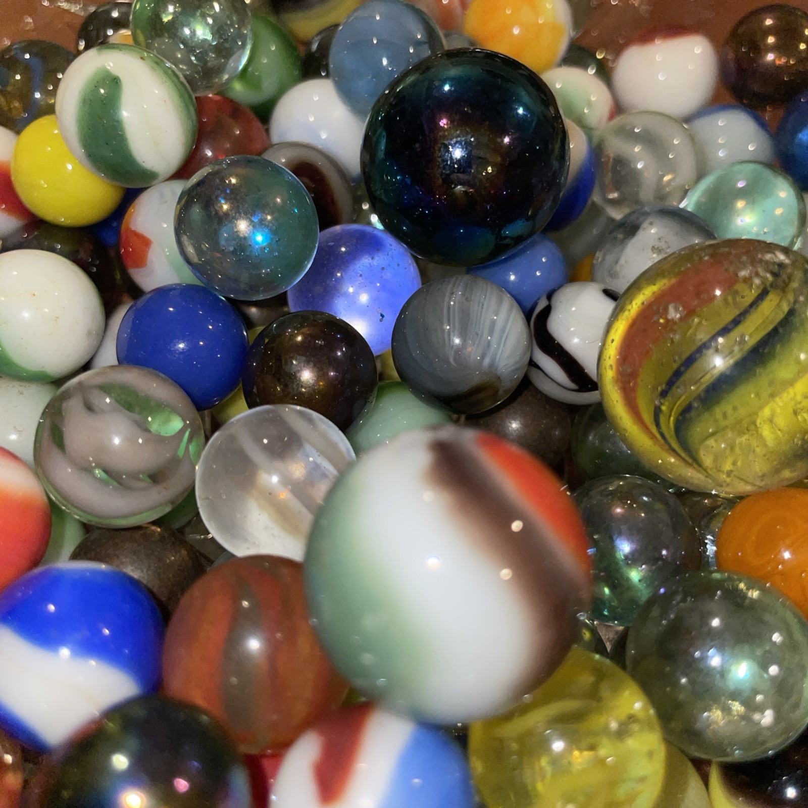 Lot Of 137 Random Vintage Marbles in “Played With” Condition~Standard & PeeWee
