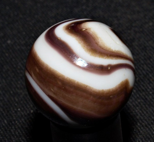 Chocolate and White Swirl Marble .63 Inches Mint Combined Shipping #JJ3