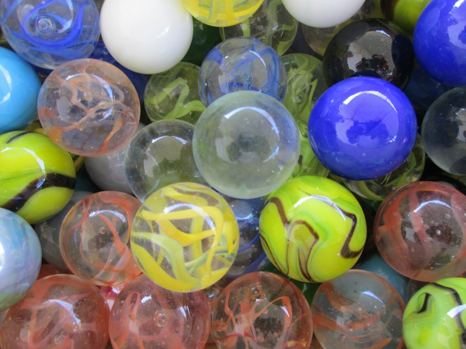 Wholesale Glass Shooters Marbles by the Pound! ONLY $8.99 per lb.1 INCH