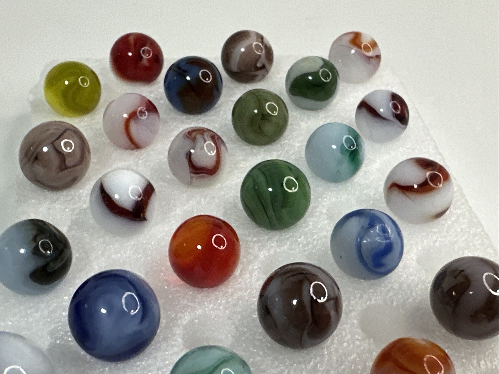 410 Lot Of 30 Jabo Swirl Marbles!