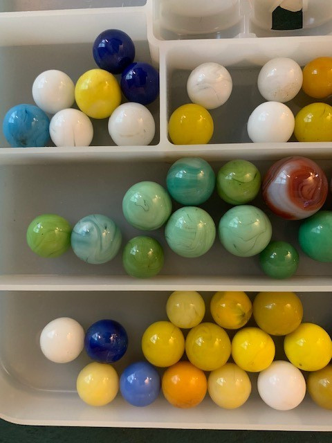 Lot 75 Mixed Glass Marble Collection Swirls, Cat’s Eyes & More Sizes 1/2″-3/4″