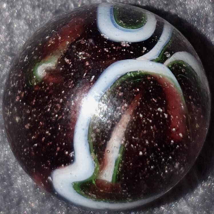 15/16″+ Exceptional UV Active Veiligglas Wirepull Type 4 Vintage Marble NM++++