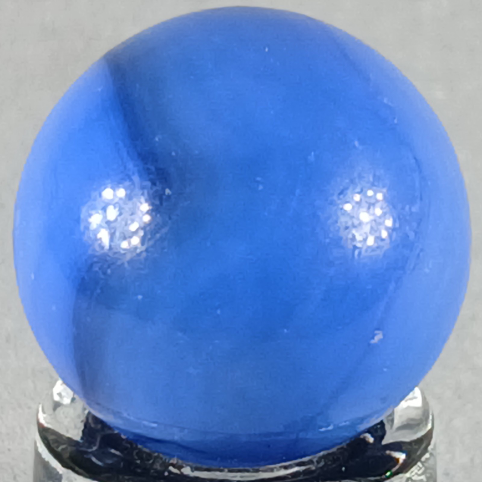 Small Vintage Vitro Conqueror Marble .55 Inches Near-Mint Condition