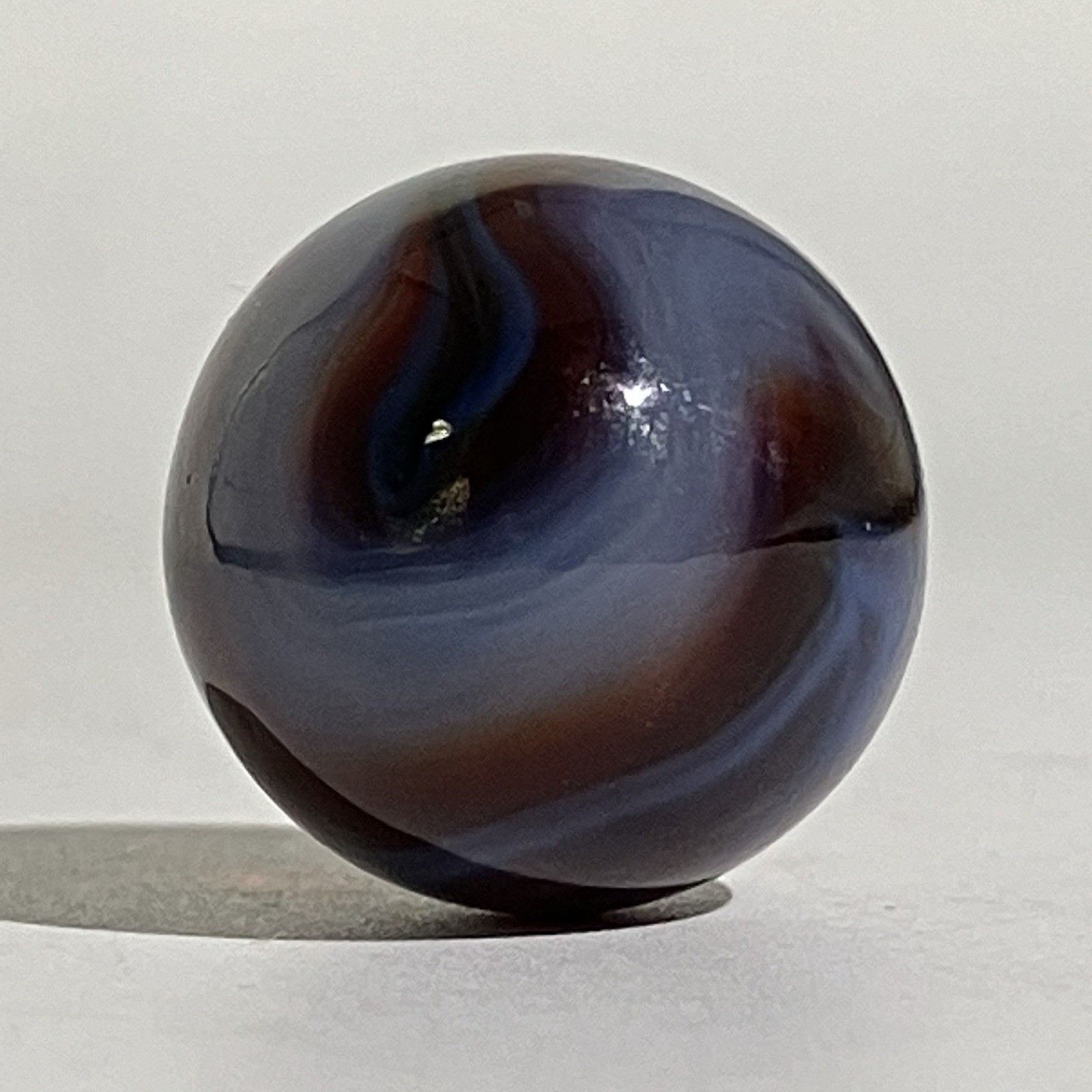 1 – Vtg Glass Marble / Akro Agate / Robin Egg Blue & Root Beer / UV Glow / No 15