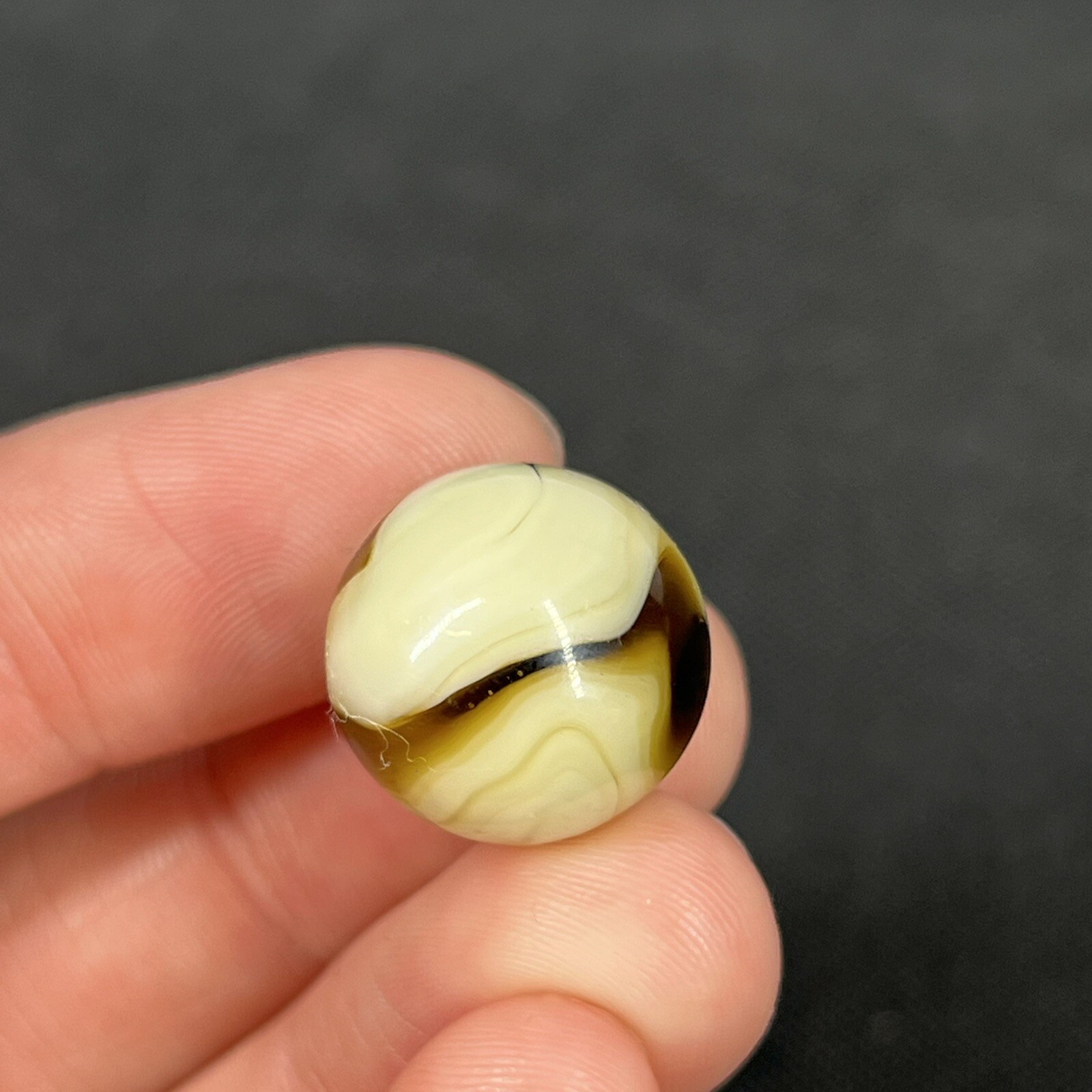 Vintage Agate Christensen Peltier Art Glass Swirl Marble .6” Creamy Honey
