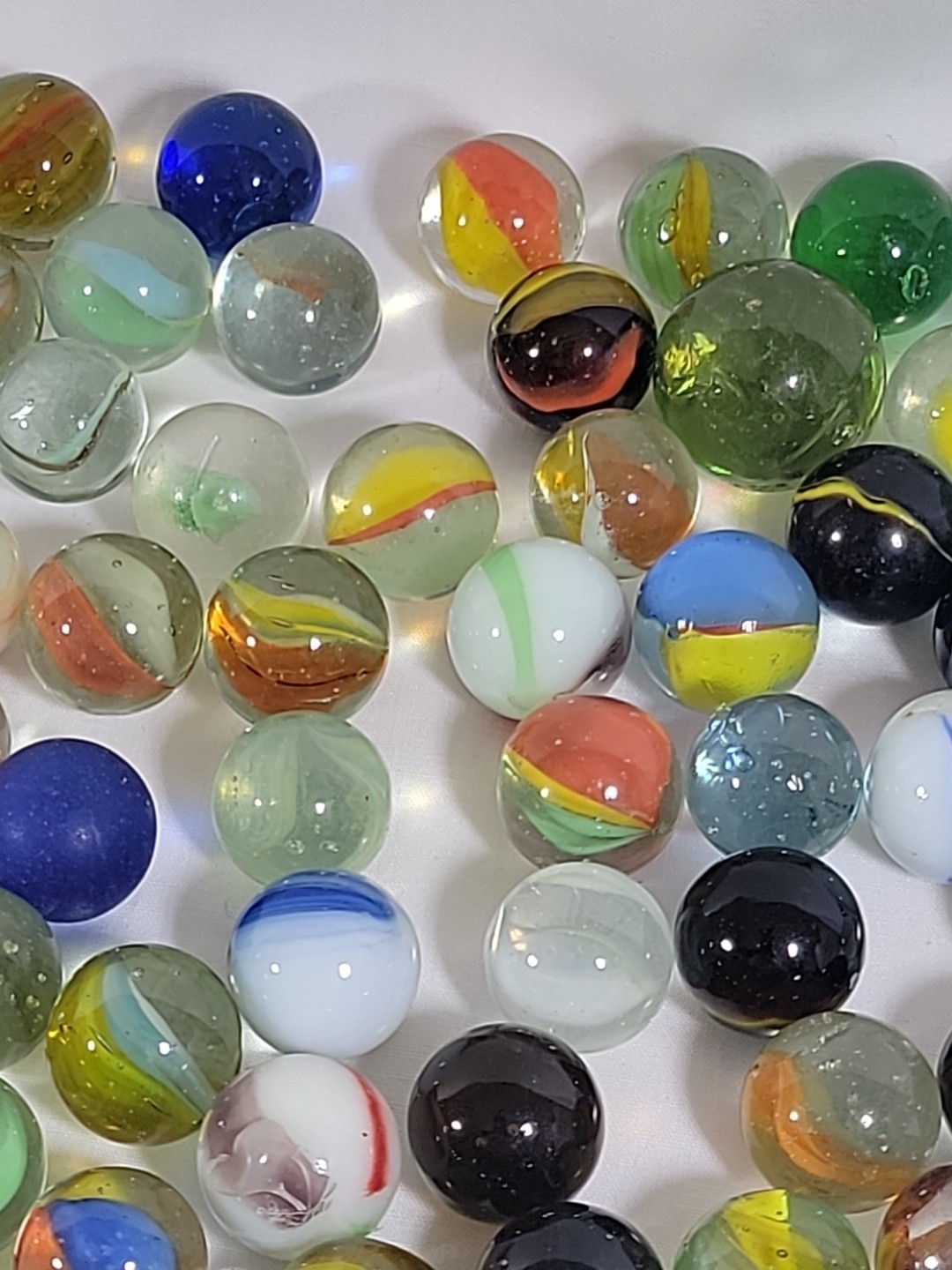 Glass Marble Mixed Lot Clear Opaque Various Sizes Solid Swirl 225+ pc 2 lb 12 oz