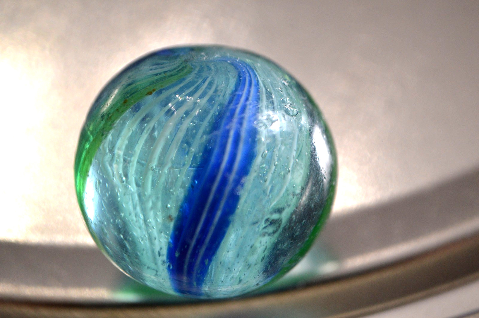 German swirl hand blown marble (ungraded)