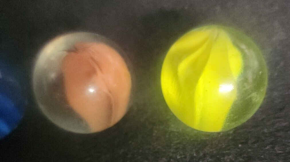 Great Set Of 4 Vintage Cats-Eye Marbles 1 Inch 1 Multicolor & Other Great Colors