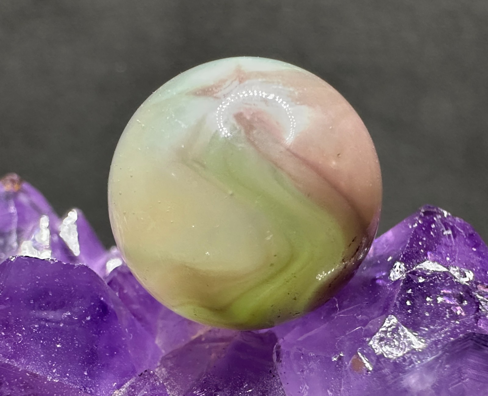 Vintage Vitro Agate Conqueror Patch Marble – Light Purple & Green – .60″