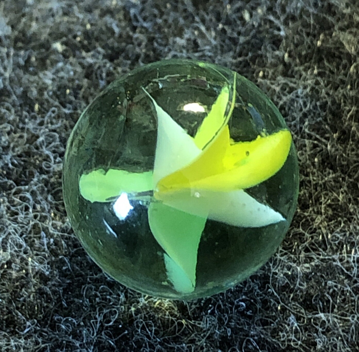 Japanese Cat’s Eye Six Vane Cross through Marble 9/16” Green Yellow White M- .56