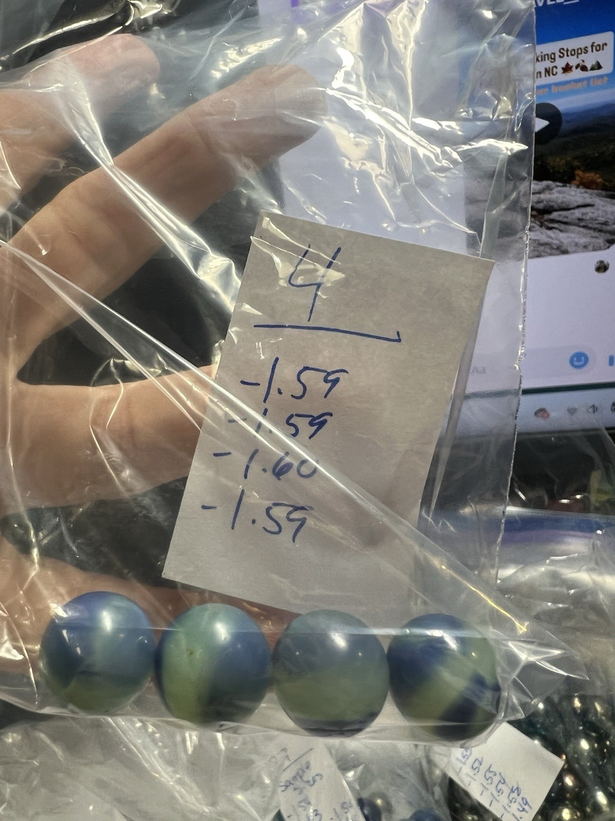 397 Lot Vintage Marbles Includes Cat Eyes/iridescent/blue/green/white marbles