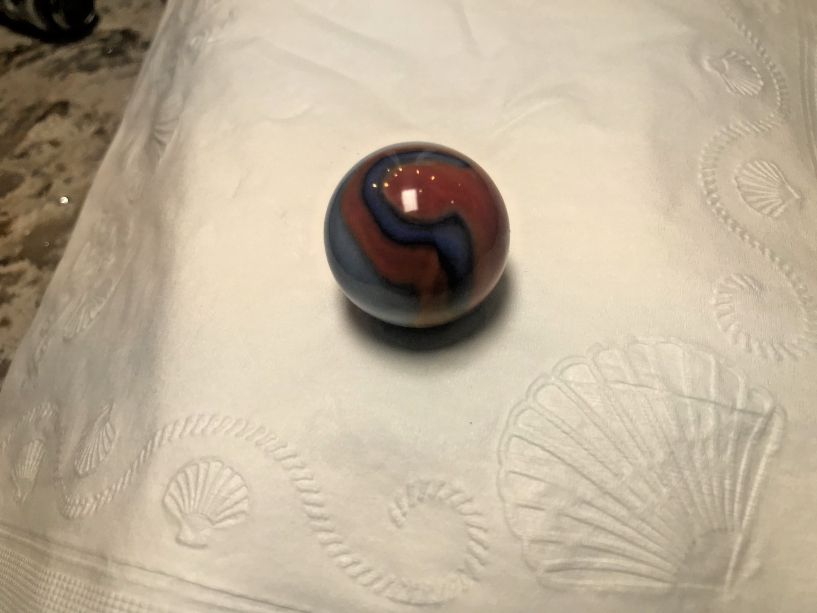 C.A.C. 4 COLOR TRANSITIONAL” OPEN 9” SWIRL SHOOTER MARBL