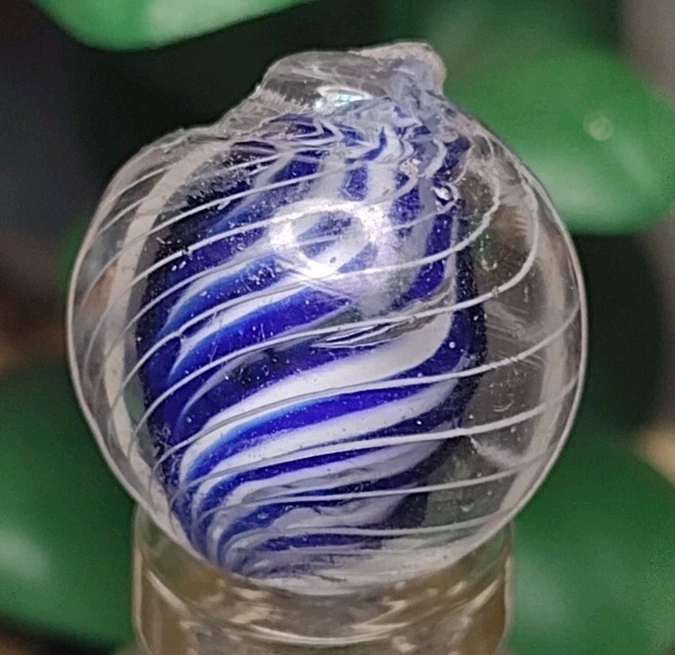 12+ Outer Bands Glass 2 Color Solid Core SWIRL .69″ Antique HTF GERMAN Marbles