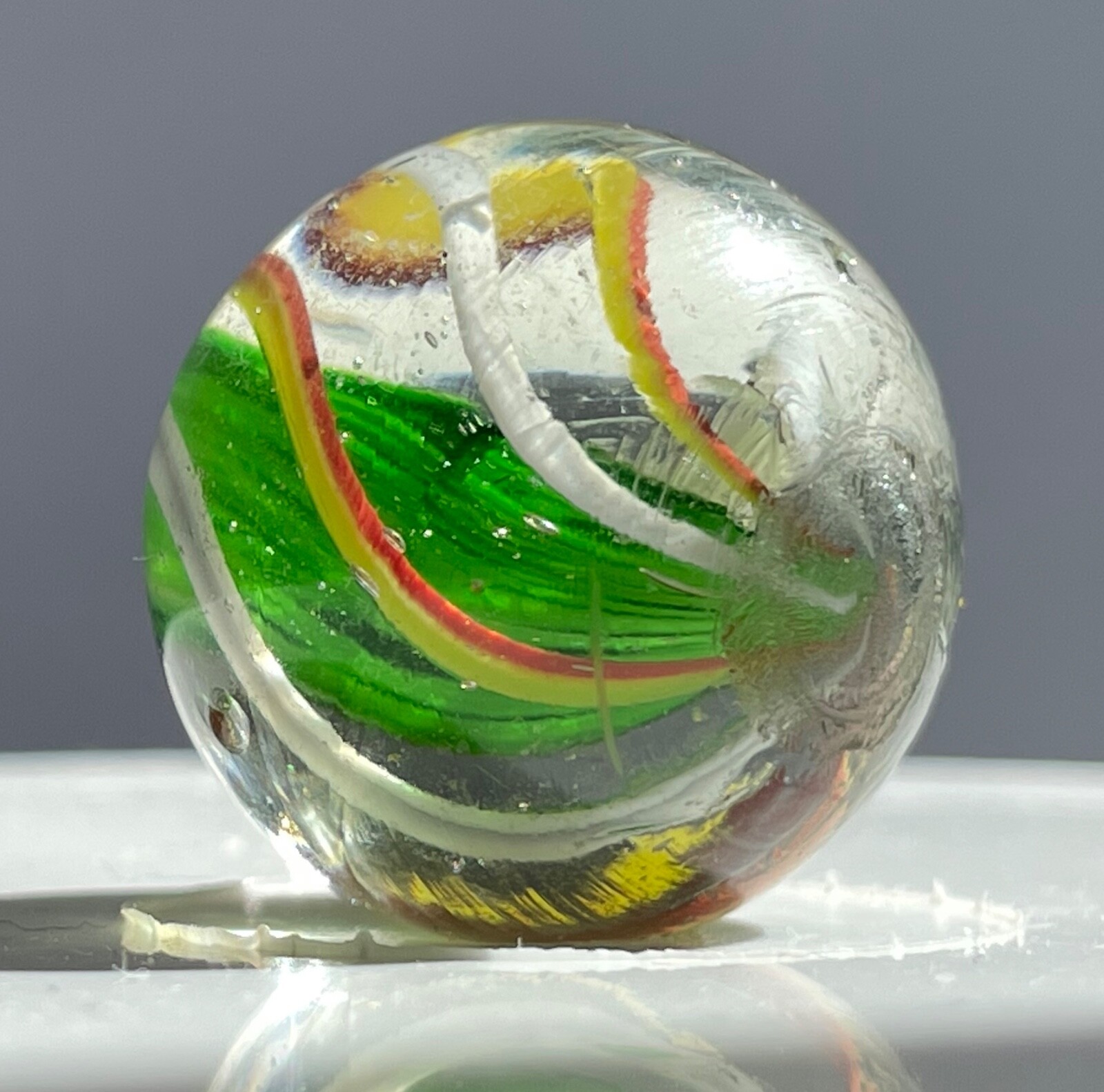 Green Sheathed Latticinio Core Marble 23mm (29/32”)