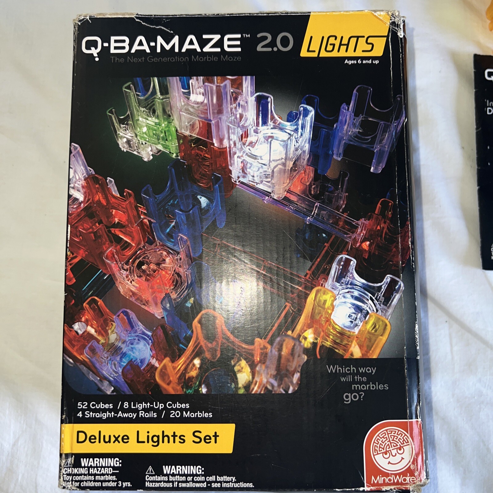 Q-BA-MAZE 2.0: Deluxe Lights Set Age 6 and Up 60 Cubes/8 Light-up 17 marb