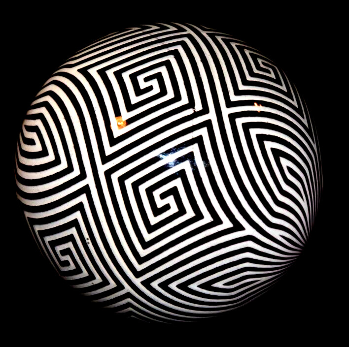 MARK MATTHEWS GLASS MARLBE/2.877″-MATTHEWS MEZZO LABYRINTH-BLACK/WHT PERFECTION