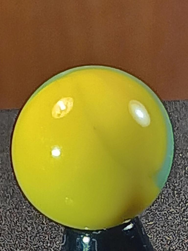 5/8″ Master Green Teal Banana Wispy White Patch Near Mint Serious Marble B190