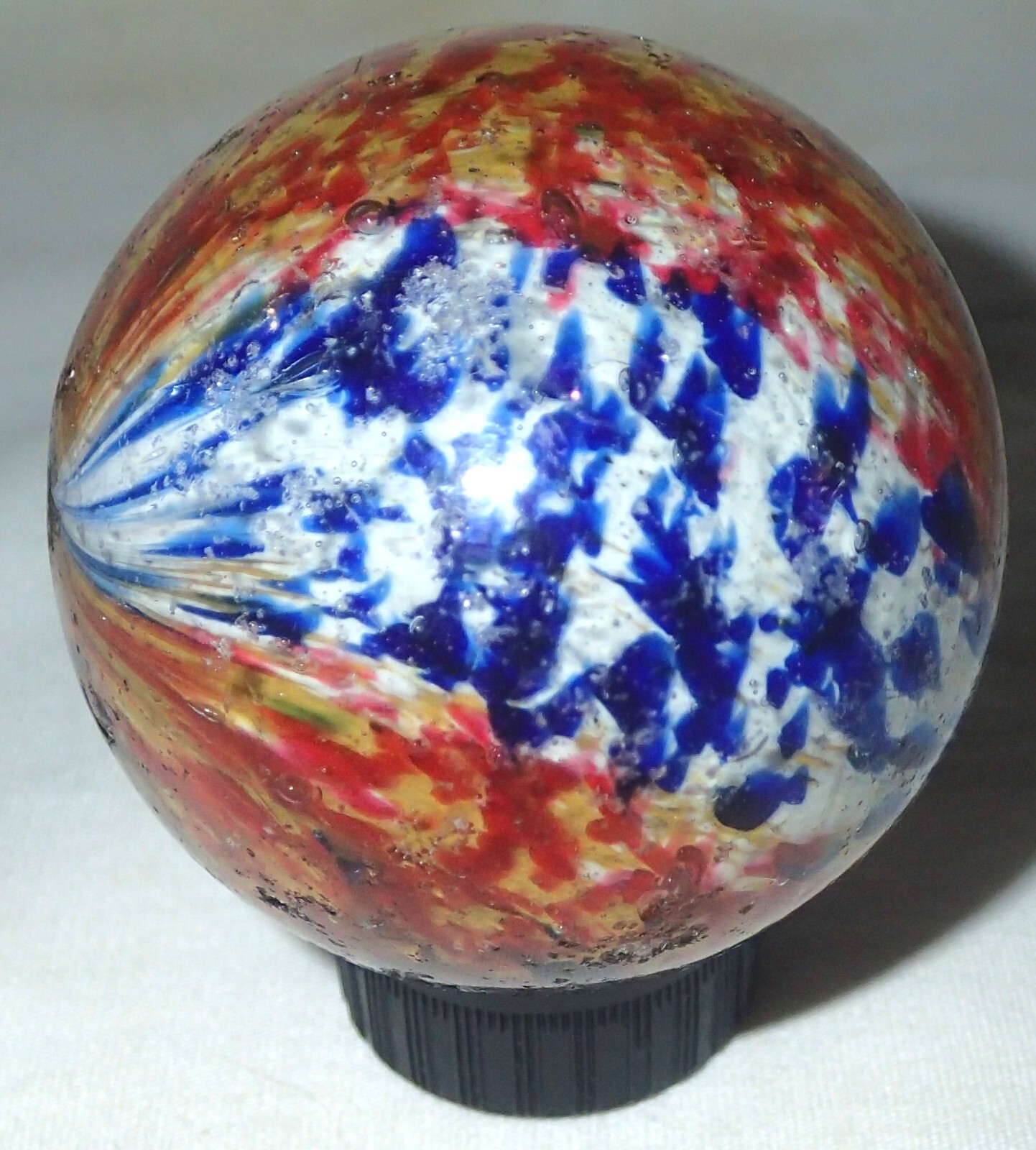 ANTIQUE GERMAN 1890’s 2.30 ” HAND MADE ONIONSKIN GLASS TOY GAME MARBLE BOY MAN