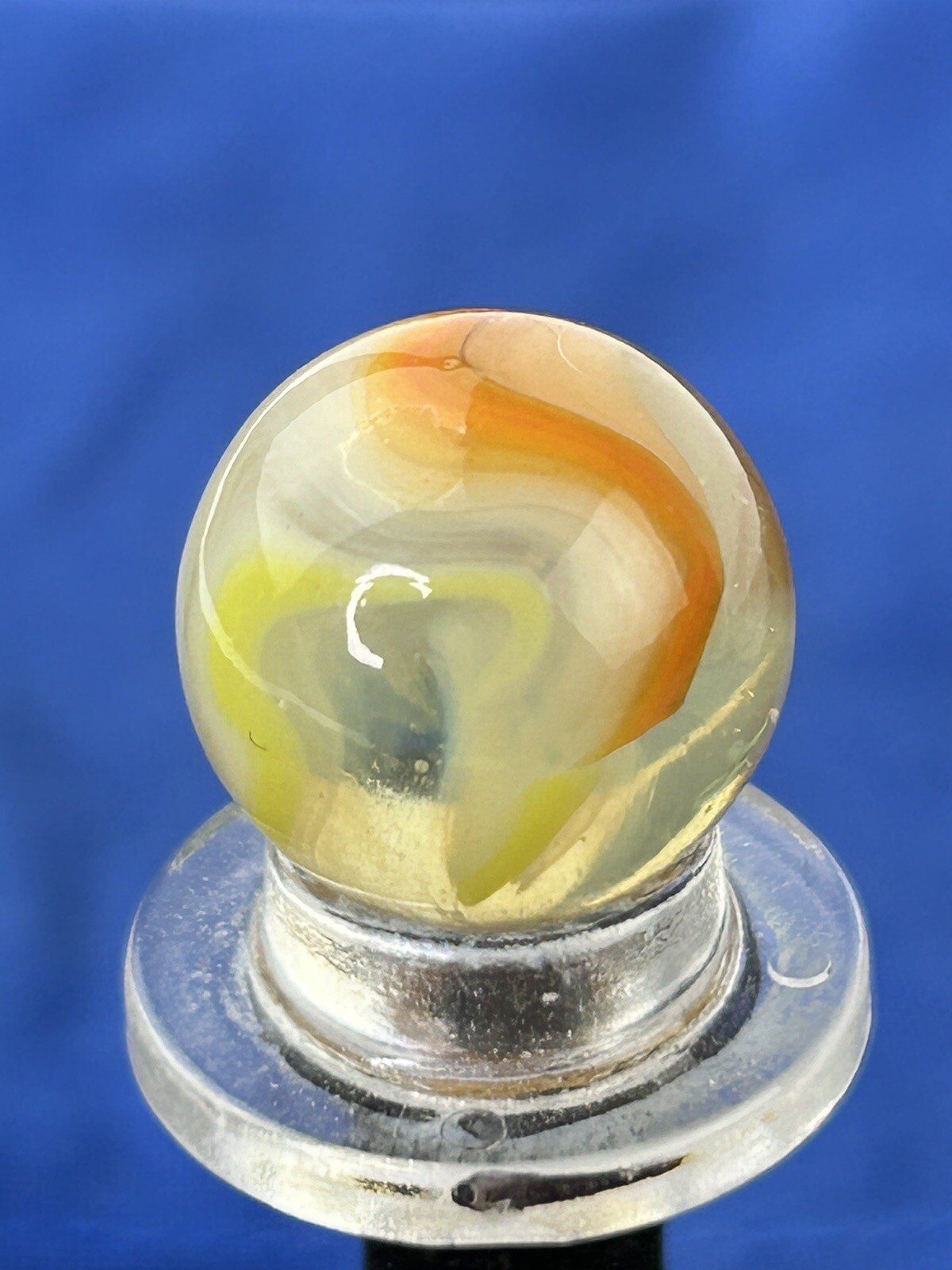 Vitro Three Color Fancy Conqueror Marble .60” NM