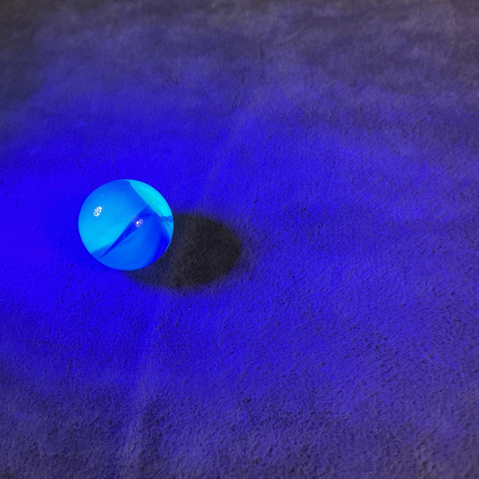 Vintage Blue Cat Size Small Machine Made Marble Reactive Glows Under Black Light
